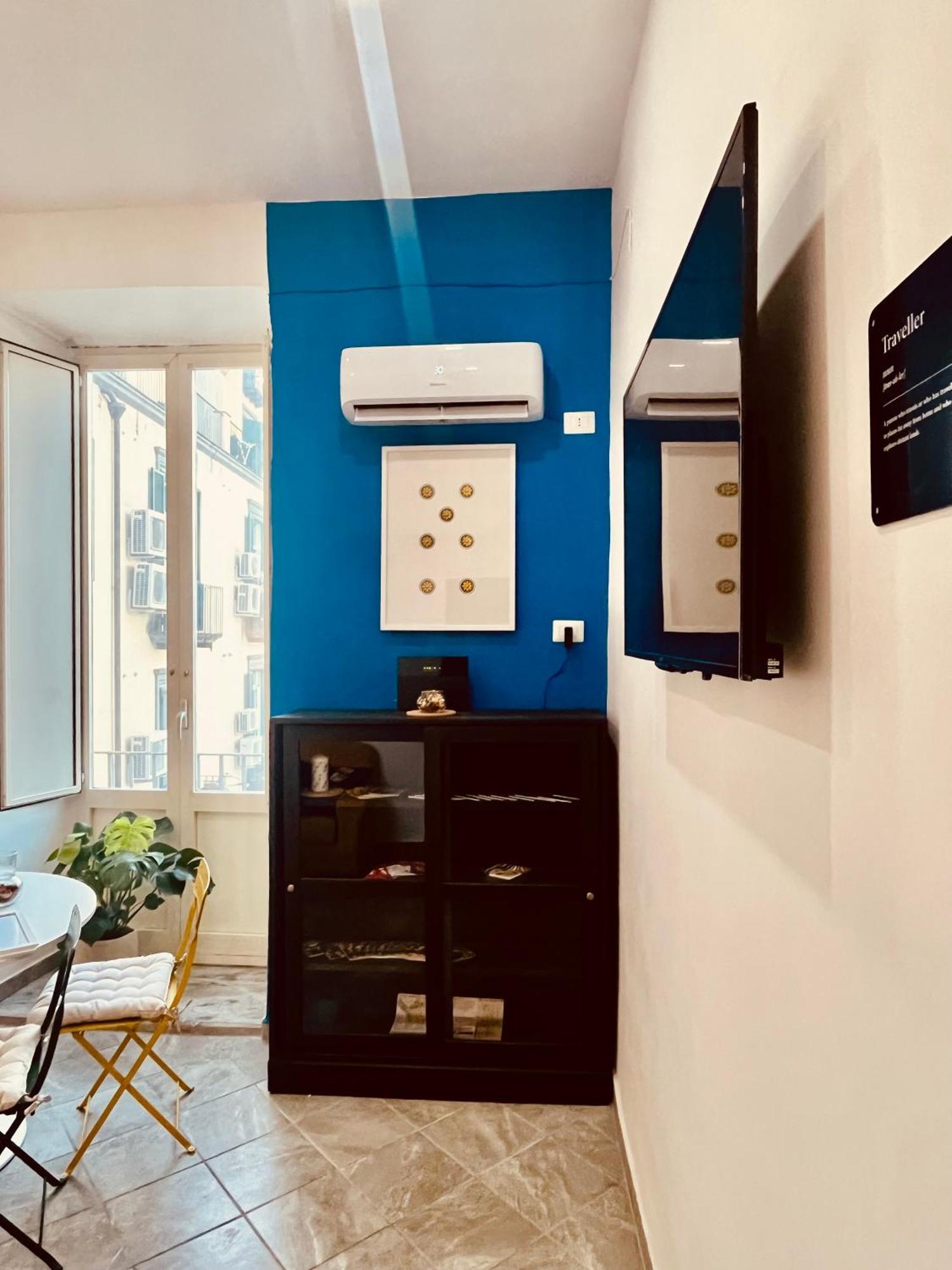 7 Bello House Napoli Esterno foto